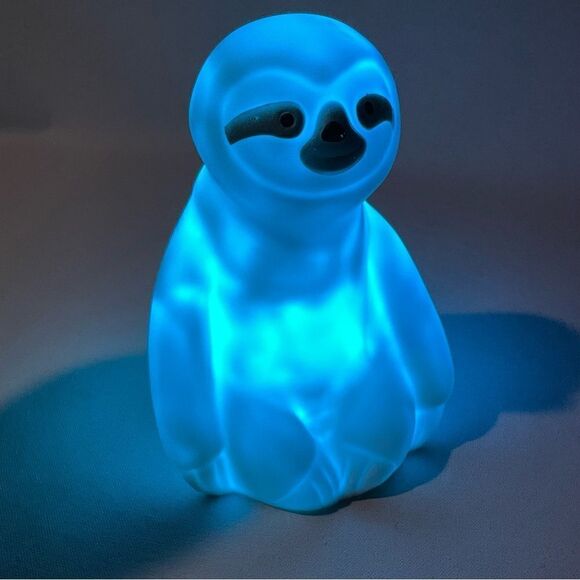 Amazing sloth Bluetooth LED cordless rechargeable multicolored light and speaker - Picture 3 of 16